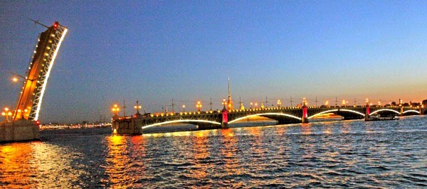 Троицкий мост СПб- история